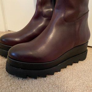 NWOT Girotti Knee-High Platform Boots | 10